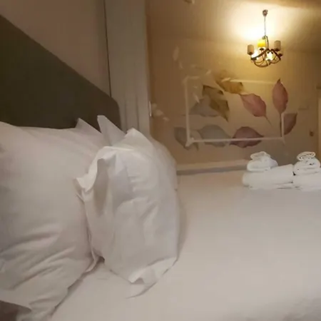 Valley Hotel 4*