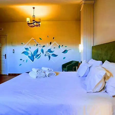 De 4* Ronda