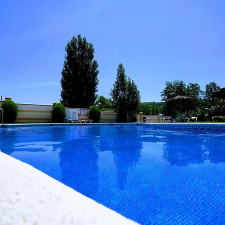 Valley Hotel